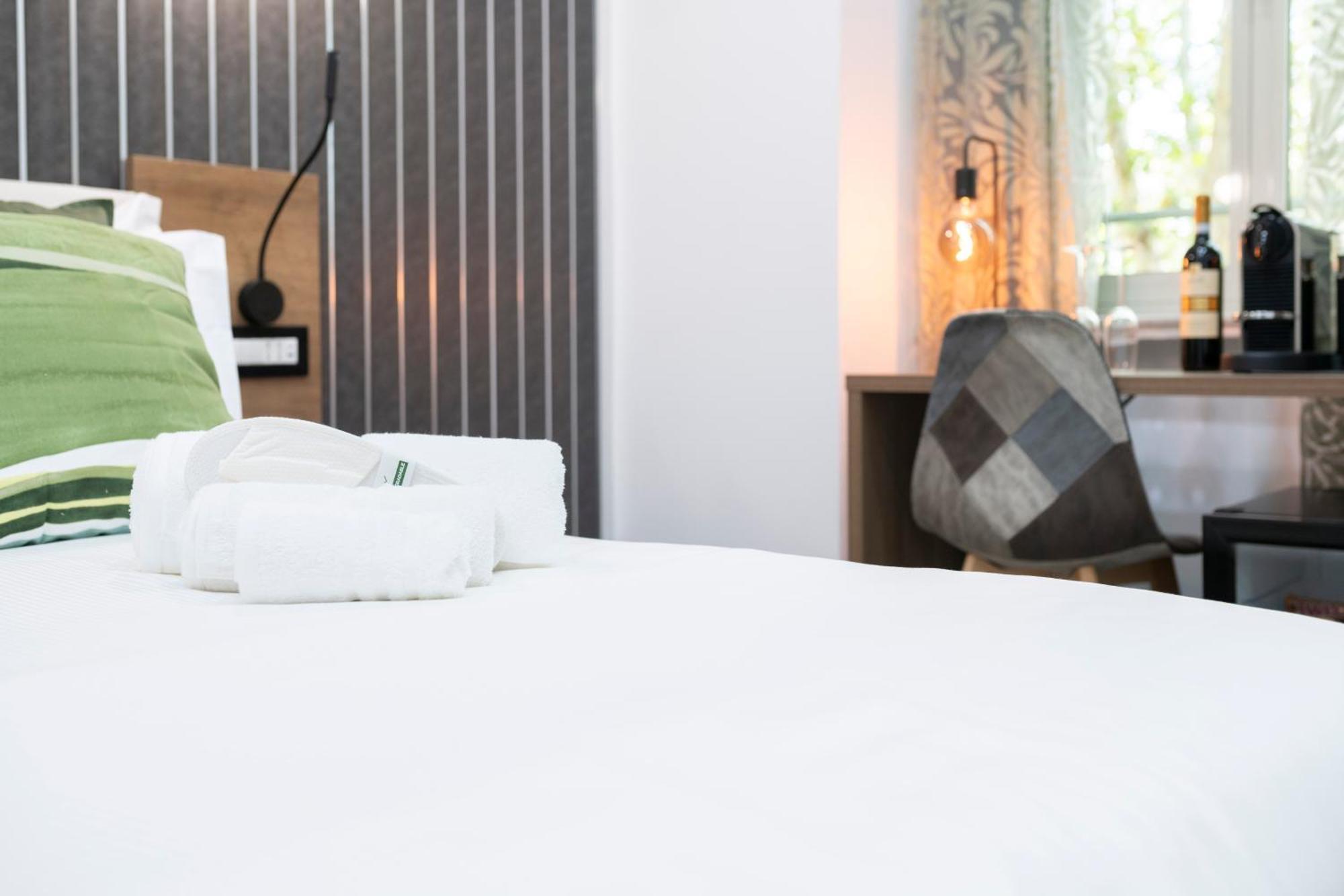 Trastevere Luxury Rooms Рим Экстерьер фото